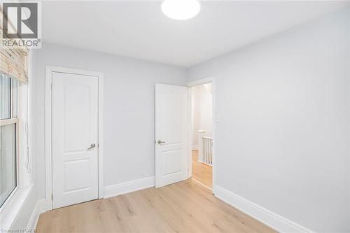 8 Leeds Street, Hamilton, ON - Indoor Photo Showing Other Room