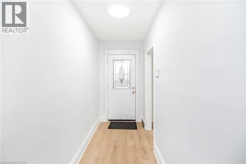 8 Leeds Street, Hamilton, ON - Indoor Photo Showing Other Room