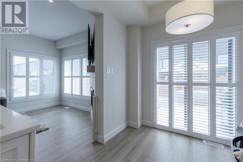 31 Southam Lane, Hamilton, ON - Indoor Photo Showing Other Room