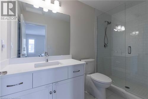31 Southam Lane, Hamilton, ON - Indoor Photo Showing Bathroom