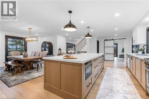 4344 No 1 Side Road, Burlington, ON - Indoor Photo Showing Other Room