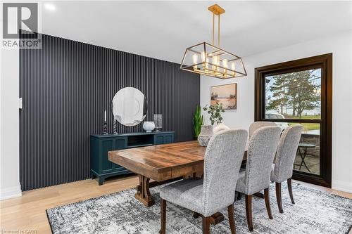 4344 No 1 Side Road, Burlington, ON - Indoor Photo Showing Dining Room
