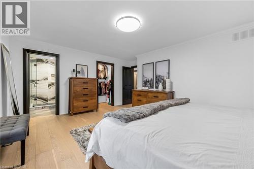 4344 No 1 Side Road, Burlington, ON - Indoor Photo Showing Bedroom
