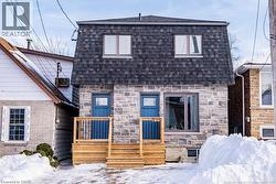 225 EAST 24TH Street Unit# A  Hamilton, ON L8V 2Y5
