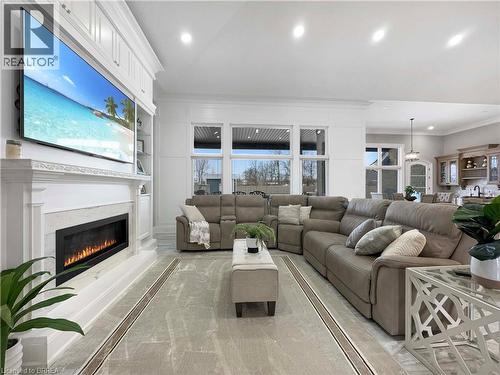 18 Harper Boulevard, Brantford, ON - Indoor Photo Showing Living Room With Fireplace