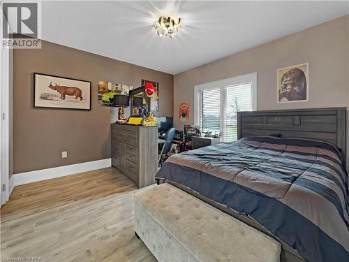 18 Harper Boulevard, Brantford, ON - Indoor Photo Showing Bedroom