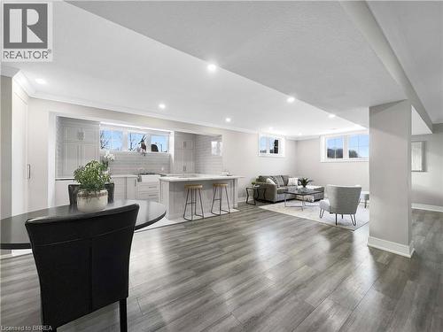 18 Harper Boulevard, Brantford, ON - Indoor