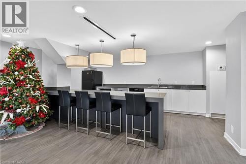 1940 Ironstone Drive Unit# 1006, Burlington, ON - Indoor