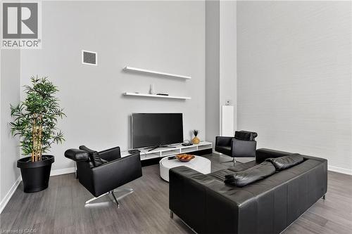 1940 Ironstone Drive Unit# 1006, Burlington, ON - Indoor