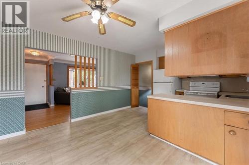 507 Upper Paradise Road, Hamilton, ON - Indoor Photo Showing Kitchen
