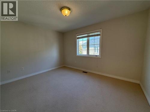 4210 Saunders Crescent, Burlington, ON - Indoor Photo Showing Other Room