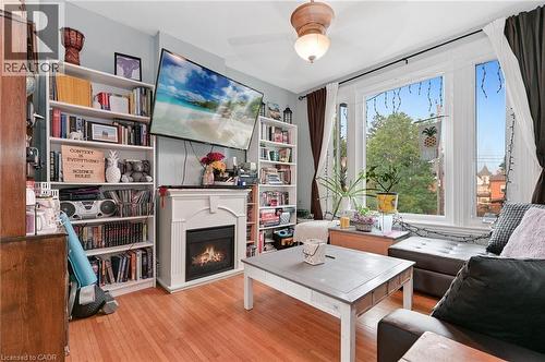 30 Ontario Avenue, Hamilton, ON - Indoor Photo Showing Living Room With Fireplace