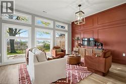 33 SISTER KERN Terrace  Hamilton, ON L9B 2M1