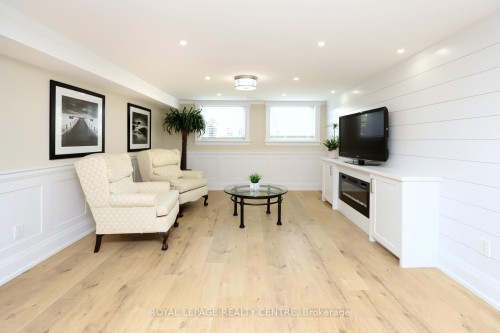 55 Flora Drive, Hamilton, ON - Indoor Photo Showing Living Room With Fireplace