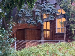 28 Festival Drive  Toronto, ON M2R 3V1