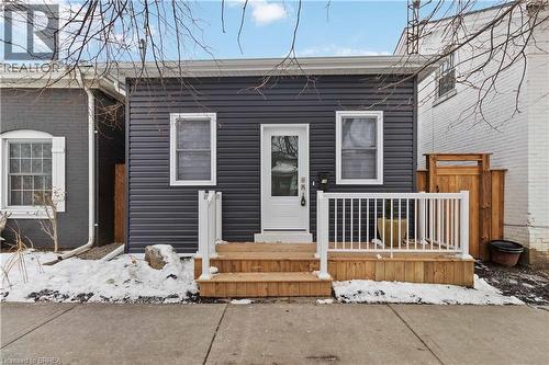 16 MT. PLEASANT Street  Brantford, ON N3T 1S5