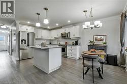 47 BISHOP REDING Trail  Hamilton, ON L9B 2L7