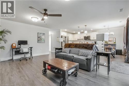 47 Bishop Reding Trail, Hamilton, ON - Indoor Photo Showing Living Room