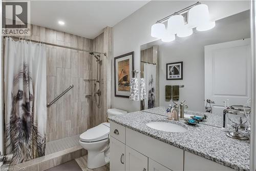 47 Bishop Reding Trail, Hamilton, ON - Indoor Photo Showing Bathroom