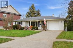 42 HENRIETTA Street St. Catharines, ON L2S 2M6