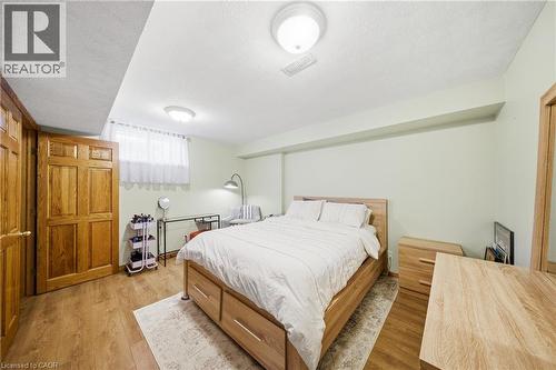 47 Burnt Ember Court, Kitchener, ON - Indoor Photo Showing Bedroom