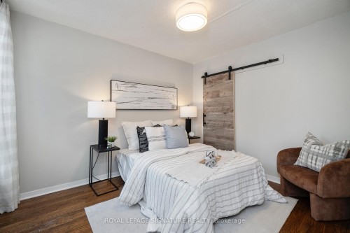 215 Yarmouth Road, Toronto, ON - Indoor Photo Showing Bedroom