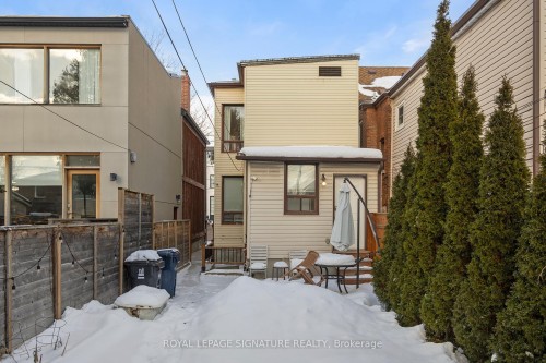 215 Yarmouth Road, Toronto, ON - Outdoor