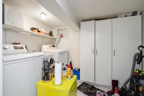 215 Yarmouth Road, Toronto, ON - Indoor Photo Showing Laundry Room