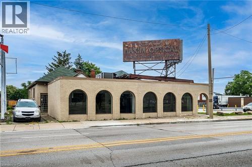 1583 Main Street E, Hamilton, ON 