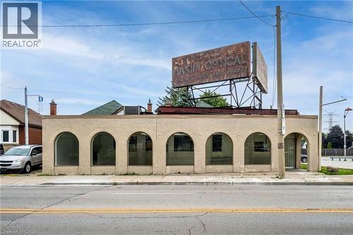 1583 Main Street E, Hamilton, ON 