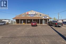 53 STEELES Avenue E  Milton, ON L9T 1X9