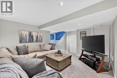 4198 Longmoor Drive Unit# 2, Burlington, ON - Indoor Photo Showing Living Room