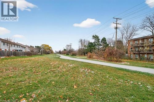 4198 Longmoor Drive Unit# 2, Burlington, ON - Outdoor