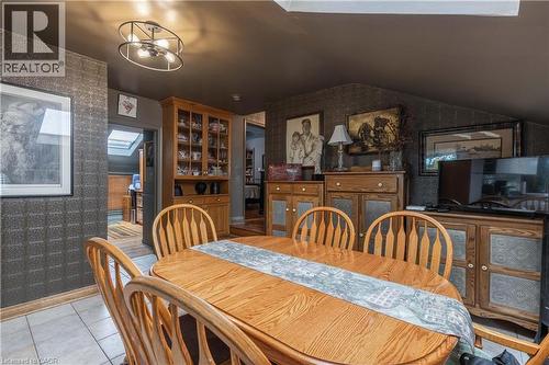 147 Geneva Street, St. Catharines, ON - Indoor Photo Showing Dining Room