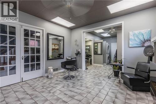 147 Geneva Street, St. Catharines, ON - Indoor