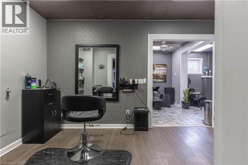 147 Geneva Street, St. Catharines, ON - Indoor