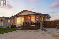 7021 VENUS Crescent  Niagara Falls, ON L2G 7E6