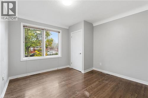 20 Thompson Avenue, Thorold, ON - Indoor Photo Showing Other Room