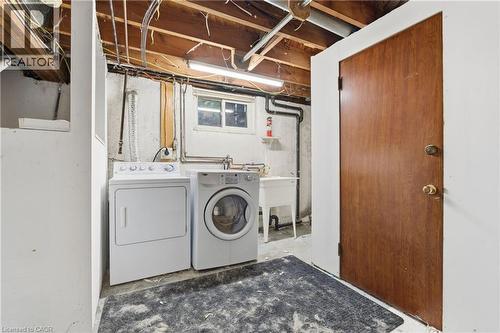 20 Thompson Avenue, Thorold, ON - Indoor Photo Showing Laundry Room