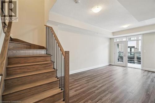 1593 Rose Way Unit# 105, Milton, ON - Indoor Photo Showing Other Room