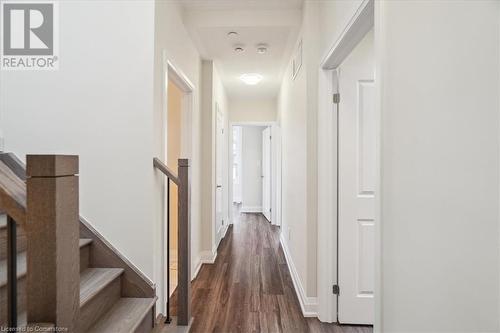1593 Rose Way Unit# 105, Milton, ON - Indoor Photo Showing Other Room