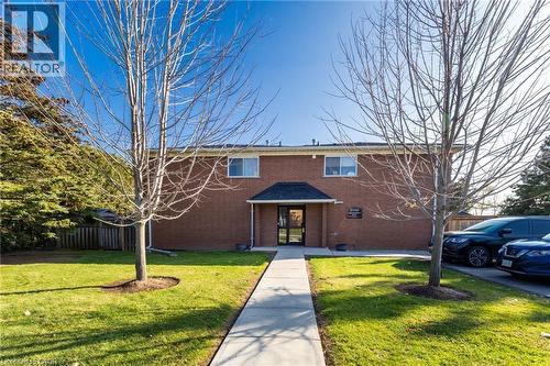 2069 MEADOWBROOK Road Unit# 4  Burlington, ON L7P 2A3