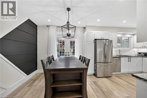 1091 Upper Wellington Street, Hamilton, ON - Indoor Photo Showing Other Room