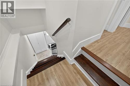 1091 Upper Wellington Street, Hamilton, ON - Indoor Photo Showing Other Room