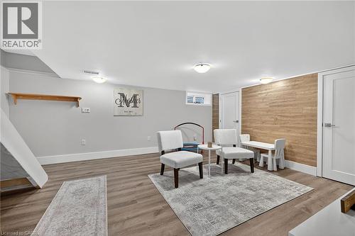 1091 Upper Wellington Street, Hamilton, ON - Indoor