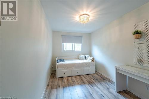 32 Montclair Crescent Unit# 16, Simcoe, ON - Indoor Photo Showing Bedroom