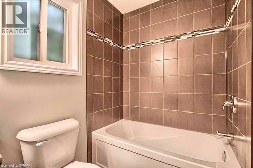 4 Piece - 2nd Floor - 1360 Caen Avenue, Woodstock, ON - Indoor Photo Showing Bathroom