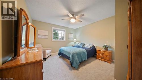 74 Gordon Street, Cambridge, ON - Indoor Photo Showing Bedroom