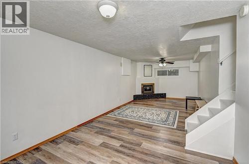 39 Southwood Drive, Kitchener, ON - Indoor Photo Showing Other Room