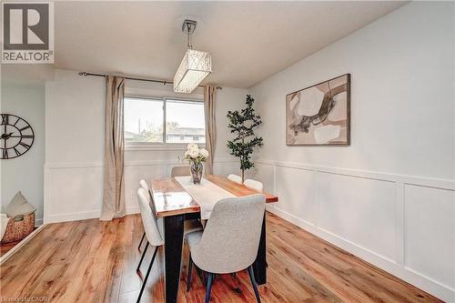 39 Southwood Drive, Kitchener, ON - Indoor Photo Showing Dining Room